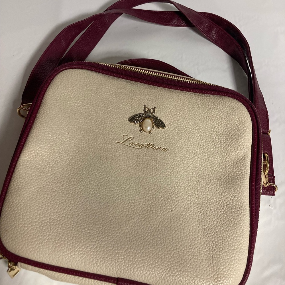 LACATTURA Travel Makeup bag Leather Makeup Train Case Cosmetic Organizer for ...